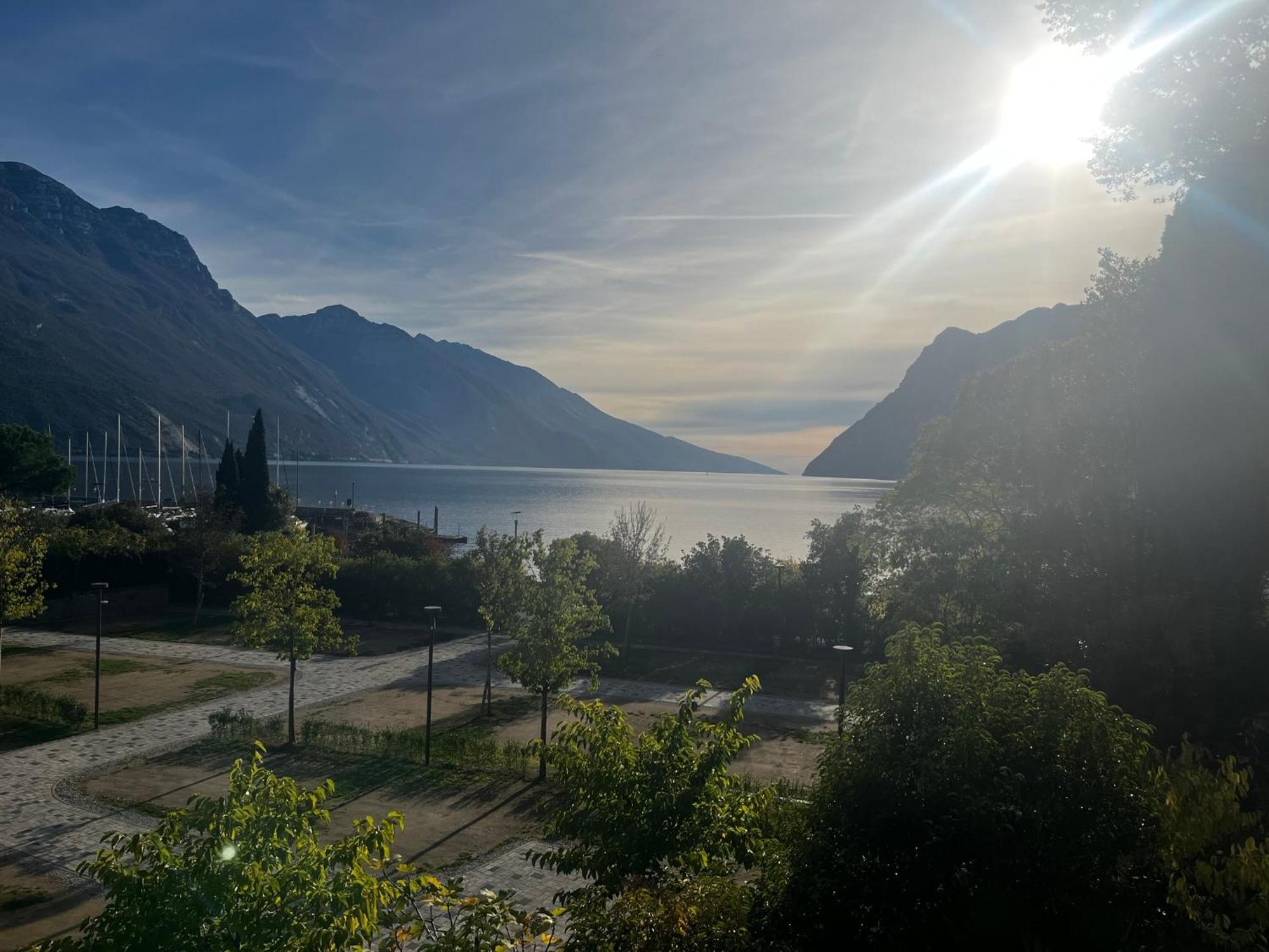 Hotel Oasi Wellness & Spa Riva del Garda Exterior foto
